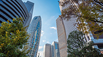 都市のビル群の写真