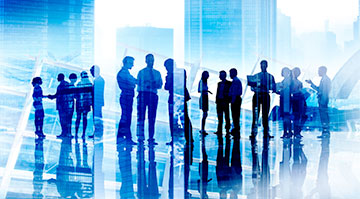 Photo : large crowd of people